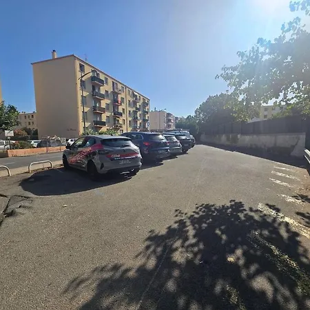 Appartement St Raphael Centre, App T2 4 Pers